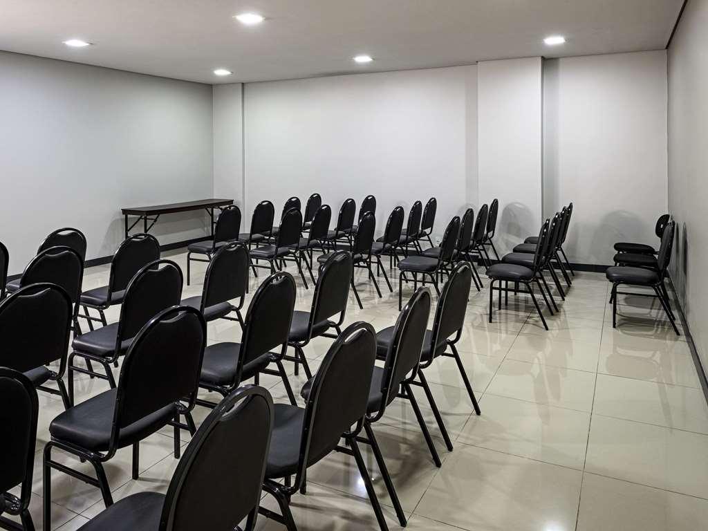 Golden Tower Express Franca By Fenix Hoteis Fasilitas foto