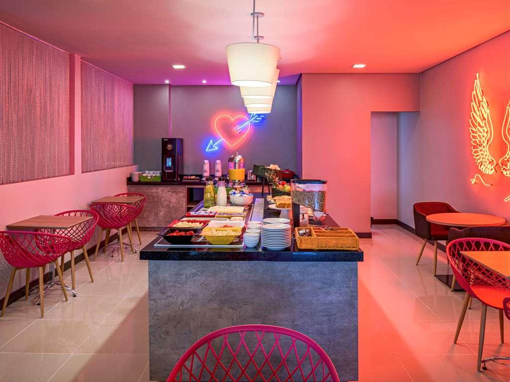 Golden Tower Express Franca By Fenix Hoteis Restoran foto