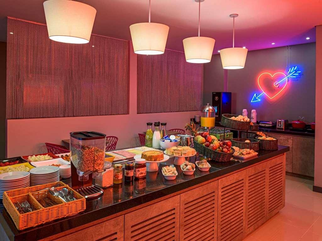 Golden Tower Express Franca By Fenix Hoteis Restoran foto