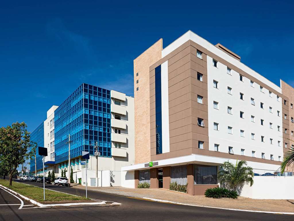 Golden Tower Express Franca By Fenix Hoteis Bagian luar foto